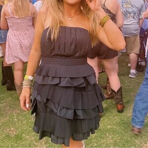 Elegant Black Strapless Tiered Dress